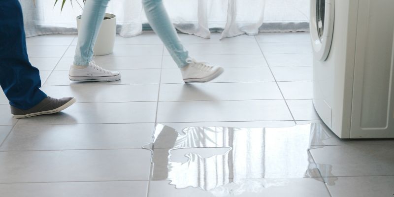 Máquina de Lavar Vazando Água Quando Enche em Vitória: Confira 6 Dicas